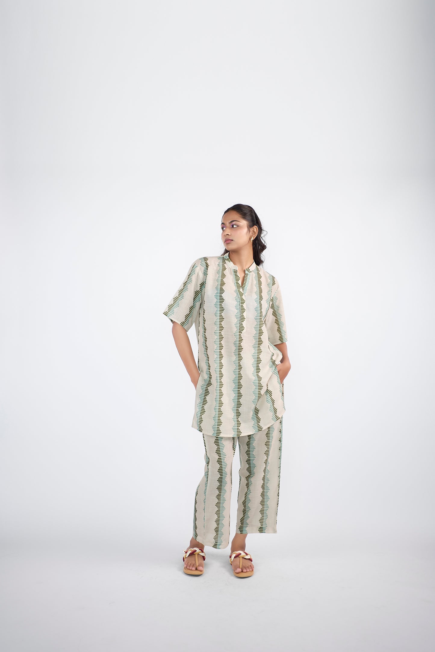 Half-sleeve kurta set