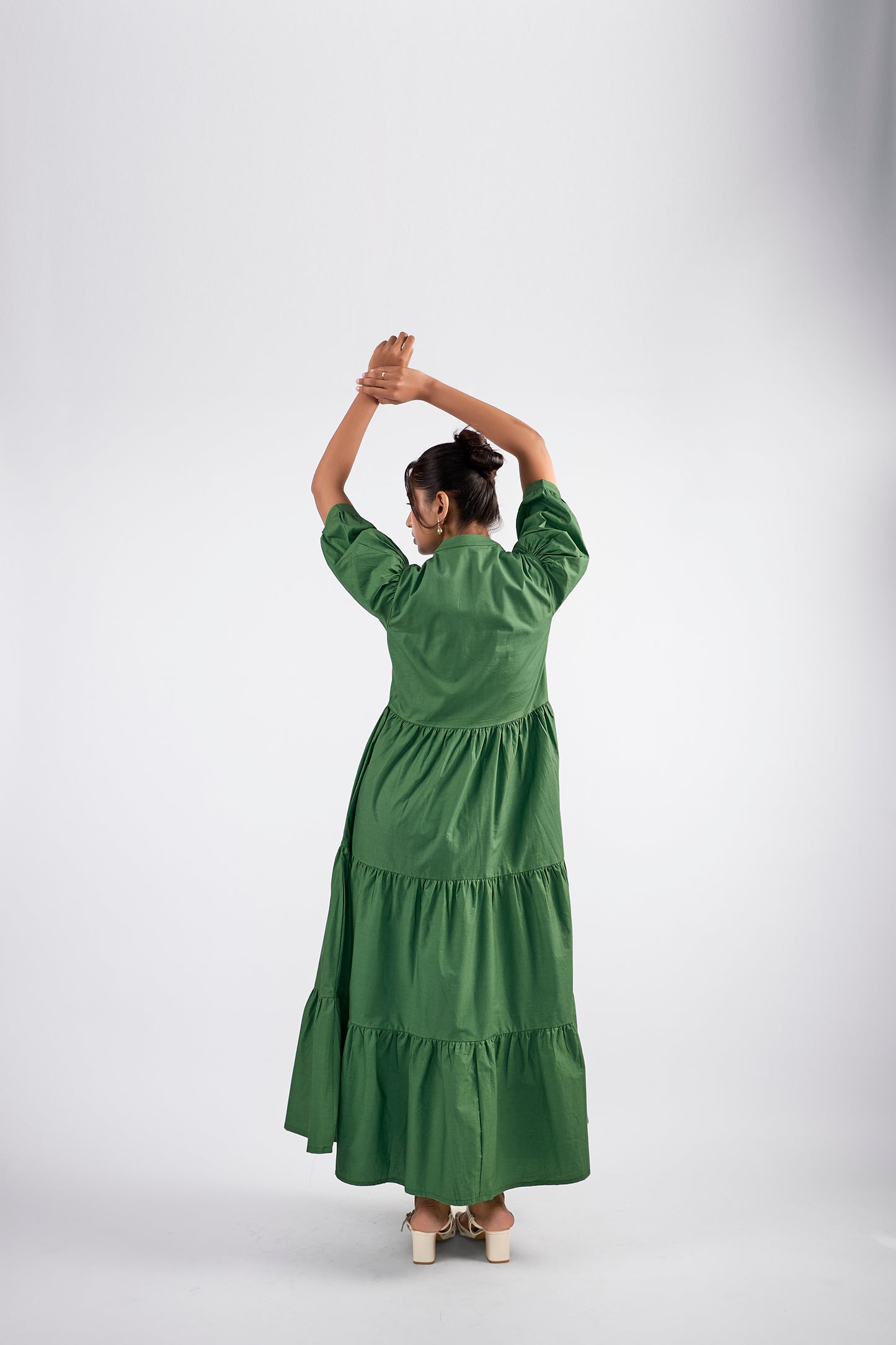 V-Neck Tiered maxi Dress