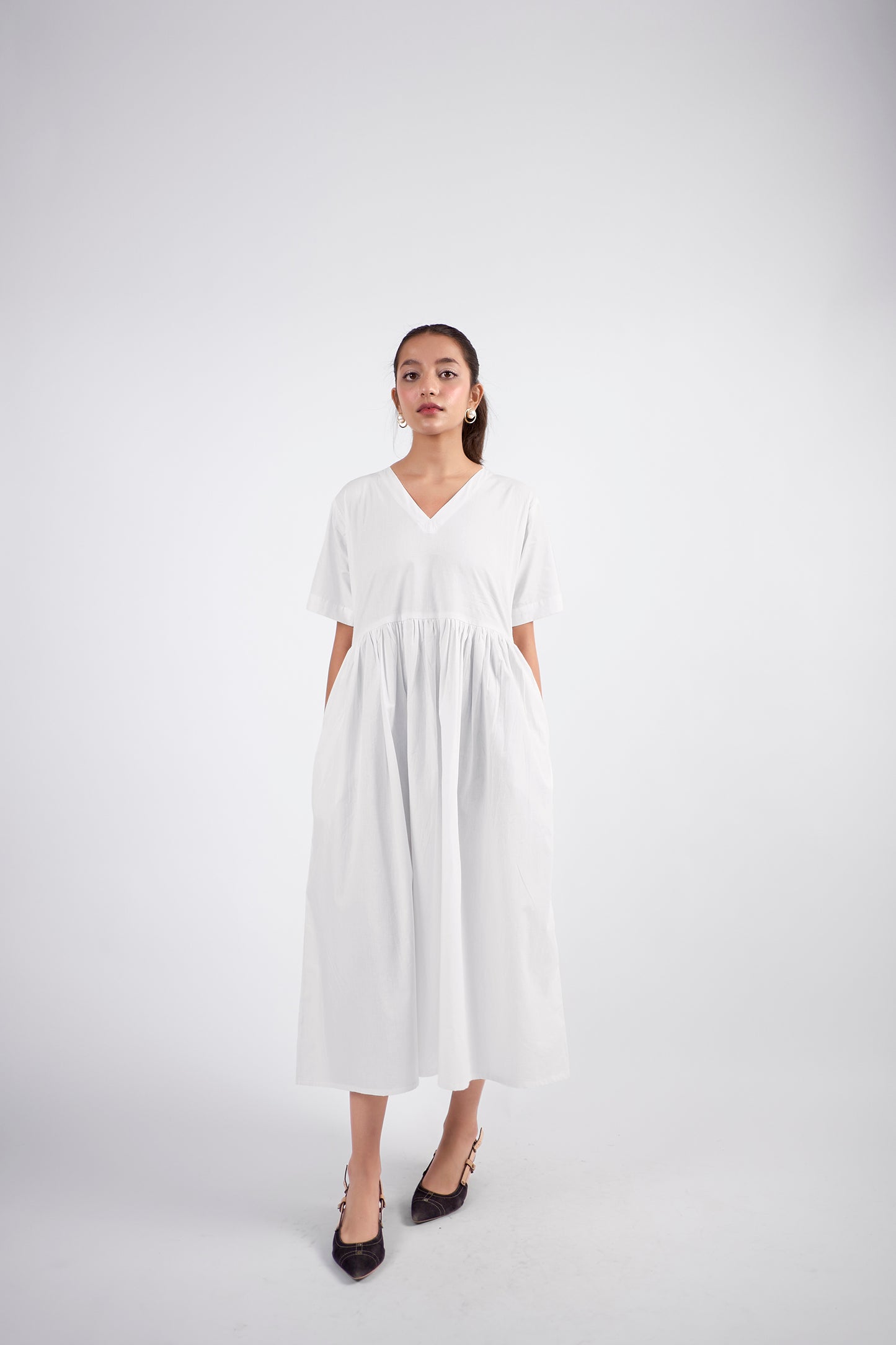 V-neck white casual midi dress
