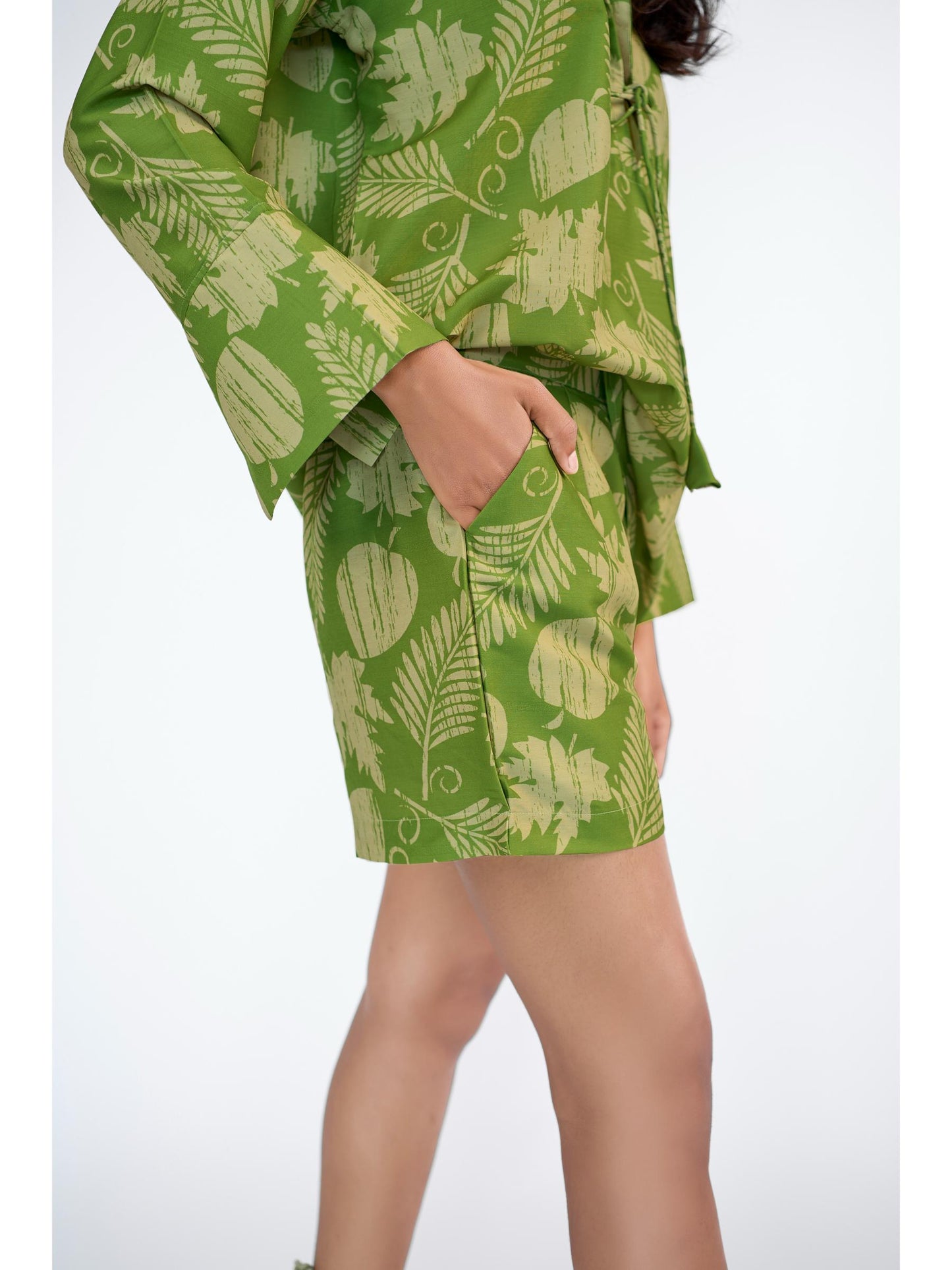 Leaf printed over sized shirt and shorts