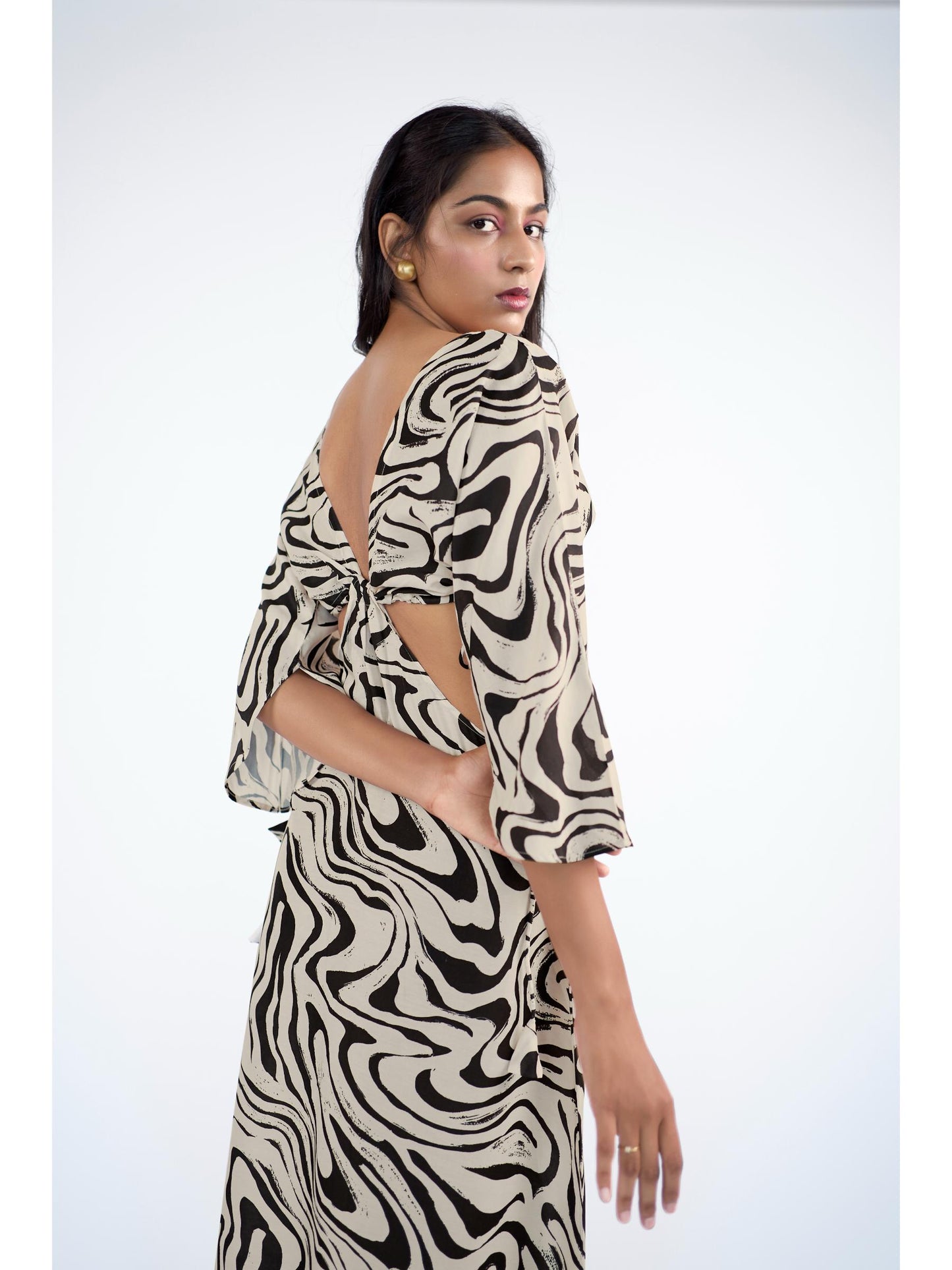 Stunning deep neck maxi dress