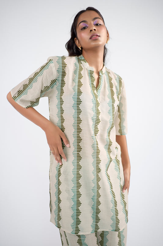 Half-sleeve kurta set