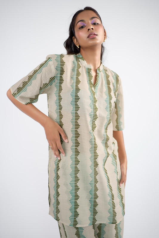 Half-sleeve kurta set