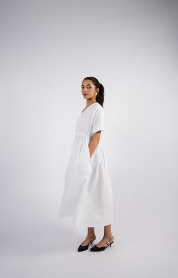 V-neck white casual midi dress